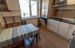 Apartament de 3 camere, 85 mp, zona de case în Turnisor