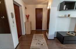 Apartament de 3 camere, 85 mp, zona de case în Turnisor