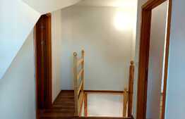 Apartament la mansarda de 3 camere, Vasile Aaron