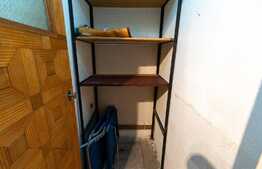 Apartament de 3 camere, 62 mp, semidecomandat, zona Cireșica