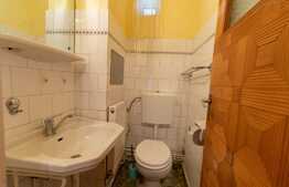 Apartament de 3 camere, 62 mp, semidecomandat, zona Cireșica