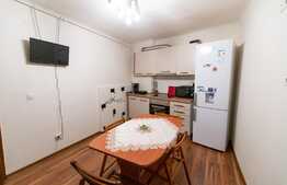 Apartament de 3 camere, zona 0
