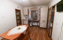 Apartament de 3 camere, zona 0