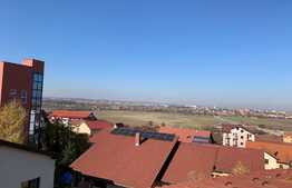 Apartament 3 camere, 71.50 mp, in Strand