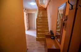 Apartament de 3 camere cu mansarda, mobilat, zona Hipodrom 4