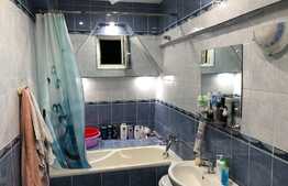 Apartament de 3 camere la mansardă, 70 mp, in zona Cedonia