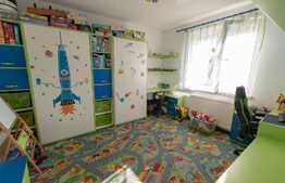 Apartament 3 camere, IMOBIL NOU, zona Hipodrom IV