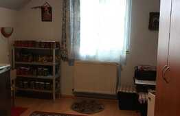 Apartament 4 camere, spatios, zona buna in Strand