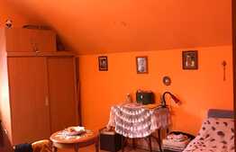 Apartament 4 camere, spatios, zona buna in Strand