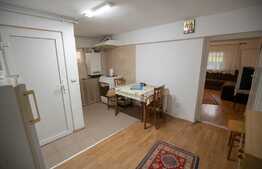 Garsoniera cu cota parte din curte, zona Calea Poplacii