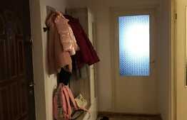 Apartament 3 camere, spatios, 80 mp, central, zona buna