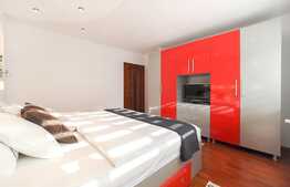 Apartament de lux, 3 camere, 92.90 mp, zona linistita