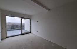 Casă singur în curte, 260 mp utili, în Turnișor