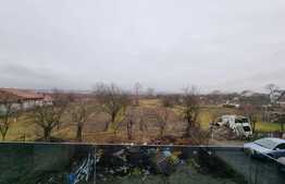 Casă singur în curte, 260 mp utili, în Turnișor