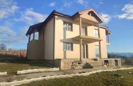 Vanzare casa individuala, 184 mp utili, 774 mp teren