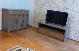 Apartament de 2 camere, recent renovat, zona Ultracentrala