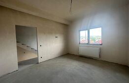 Casă înșiruită 130 mp utili, curte libera 87 mp, Șura Mare