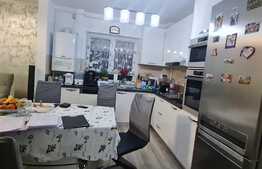 Apartament de lux cu 3 camere, 64 mp, parcare, balcon, zona Avantgarden