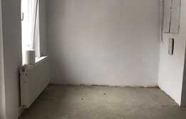 Apartament 3 camere, central, ideal pentru investitie