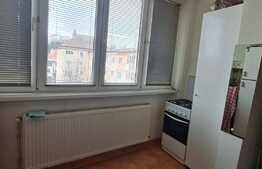 Oportunitate! Apartament de 55 mp, pivnita 10 mp, zona Strand