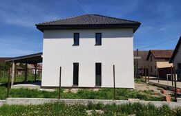 Casa unifamiliala de 81 mp utili, in Cristian