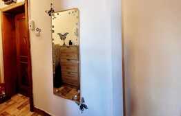 Apartament 2 camere, pret foarte bun, zona de interes