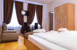 Super apartament de 4 camere, foarte spatios, zona foarte buna