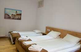 Super apartament de 4 camere, foarte spatios, zona foarte buna