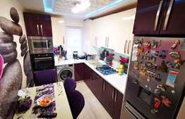 Apartament 3 camere, super dragut, zona linistita si de interes