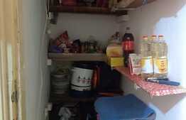 Apartament la casa de 48 mp in zona Piata Cluj!