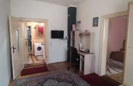 Apartament la casa de 48 mp in zona Piata Cluj!