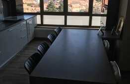 Apartament 2 camere, foarte spatios si modern, Central