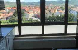 Apartament 2 camere, foarte spatios si modern, Central