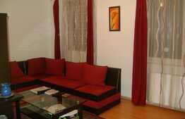 Apartament 2 camere, decomandat, loc de parcare, zona Centrala