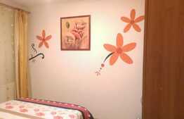 Apartament 2 camere, decomandat, loc de parcare, zona Centrala