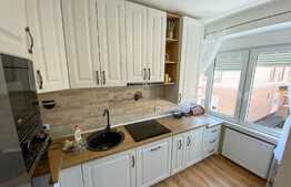 Apartament 3 camere, LA CHEIE, Orașul de Jos