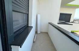 Apartament 3 camere, nou, finisat, zona linistita, Tiglari