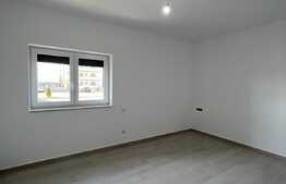 Apartament 3 camere, nou, finisat, zona linistita, Tiglari