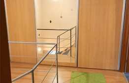 Apartament 3 camere pe doua niveluri, 69 mp, zona Ciresica