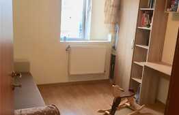 Apartament 3 camere pe doua niveluri, 69 mp, zona Ciresica