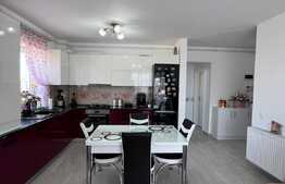 Apartament 3 camere, nou, modern, mobilat si utiliat, zona buna