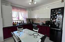 Apartament 3 camere, nou, modern, mobilat si utiliat, zona buna