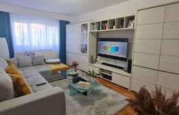 Apartament 2 camere, decomandat, zona Hipodrom III