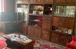 Apartament de 3 camere 2 balcoane, Central!