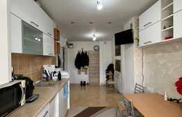 Apartament 2 camere, decomandat, luminos si spatios