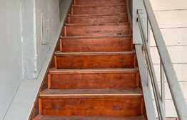 Apartament cu 2 camere la casa, 46 mp la 10 minute de centru!