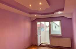 Apartament 4 camere, balcon, 67 mp, la Ciresica