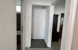 Apartament 2 camere, decomandat, zona Hipodrom IV