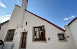 Casa cu 6 camere, 242 mp, zona  Centrul Istoric