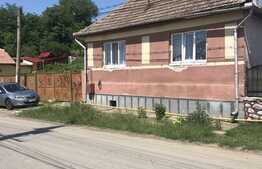 Casa cu 3 camere, 65 mp, zona Loamnes 